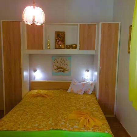 Studio Jelsa 5691a